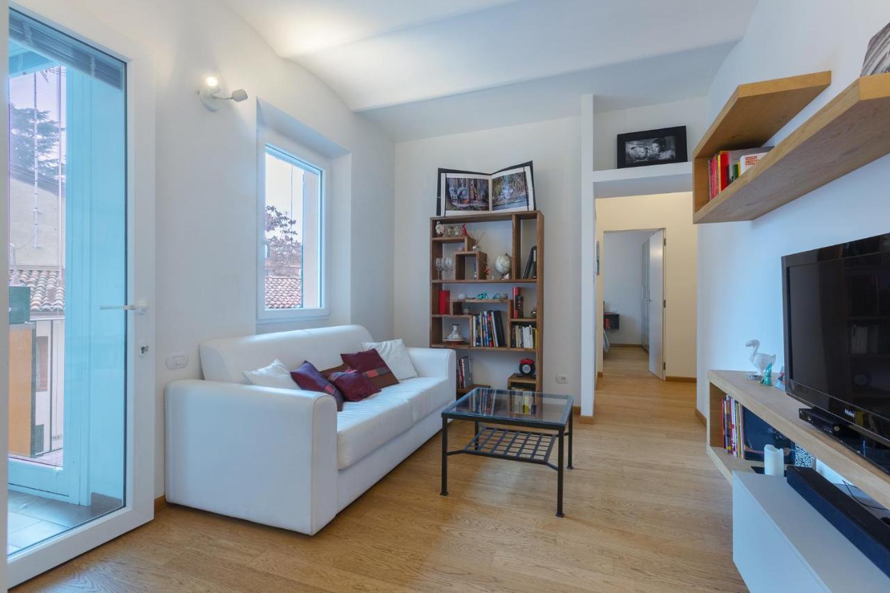 Bologna Saragozza District Apartment ภายนอก รูปภาพ