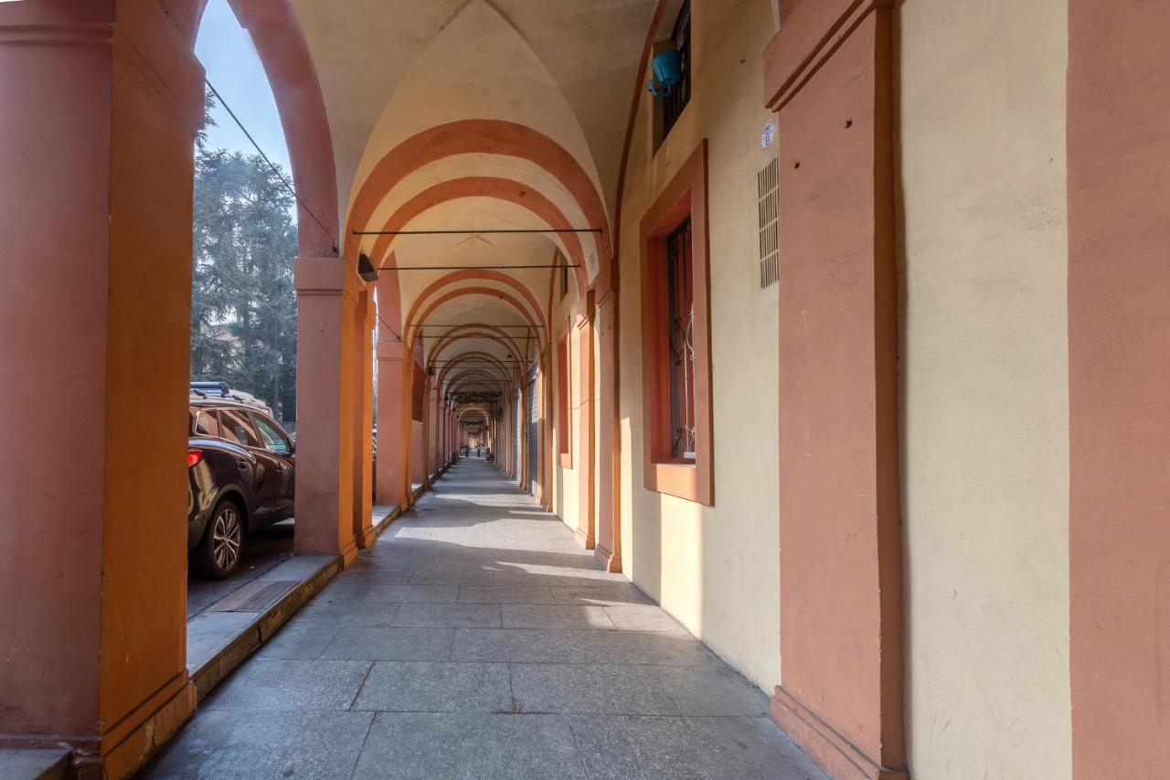 Bologna Saragozza District Apartment ภายนอก รูปภาพ
