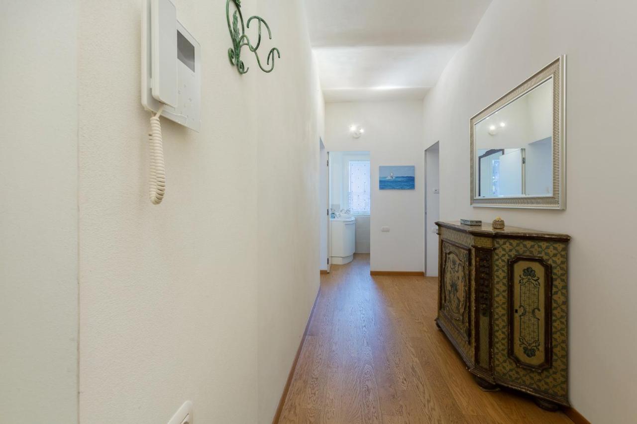 Bologna Saragozza District Apartment ภายนอก รูปภาพ