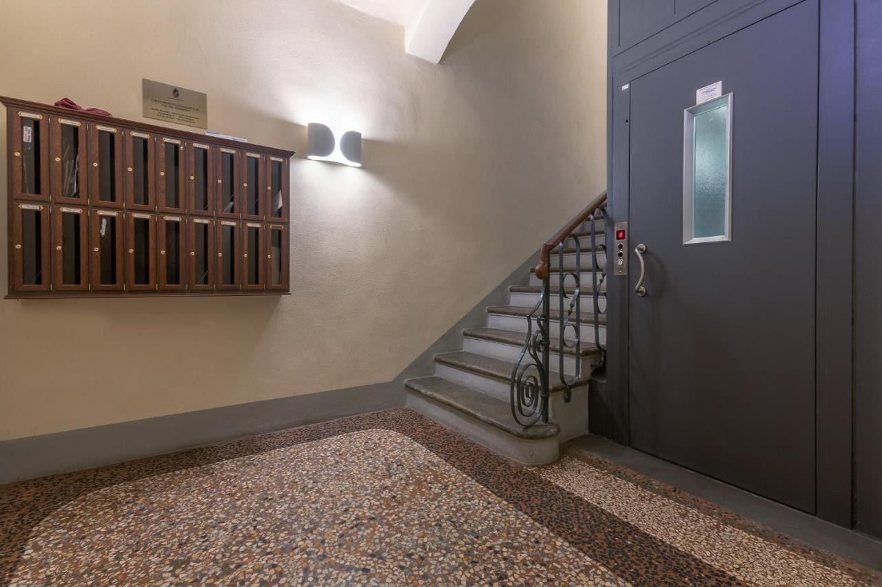 Bologna Saragozza District Apartment ภายนอก รูปภาพ